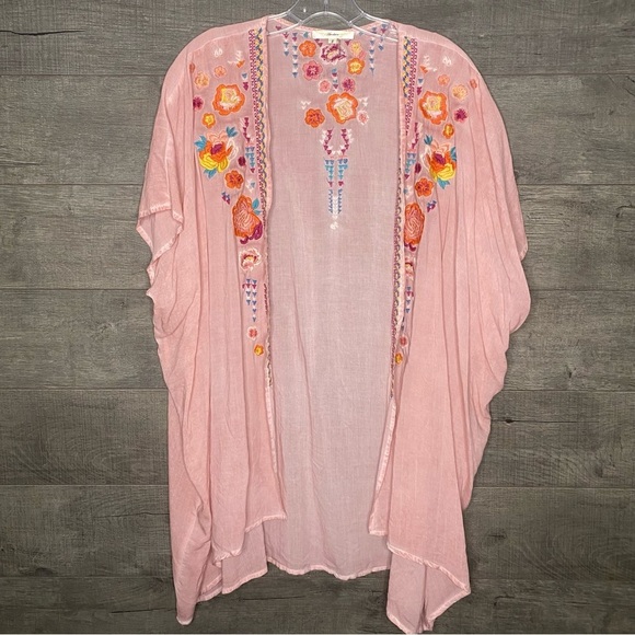 Andree by Unit Pink Floral Embroidered Kimono Top Size Small - Picture 1 of 7